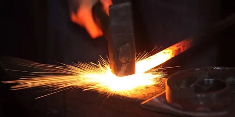کاربردهای آهنگری در صنعت 